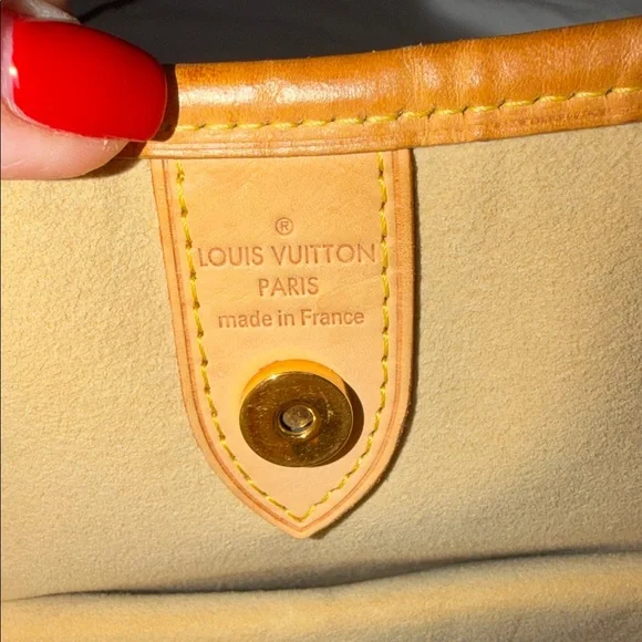 Louis Vuitton Damier Azur Galliera PM Shoulder Bag - Picture 10 of 15